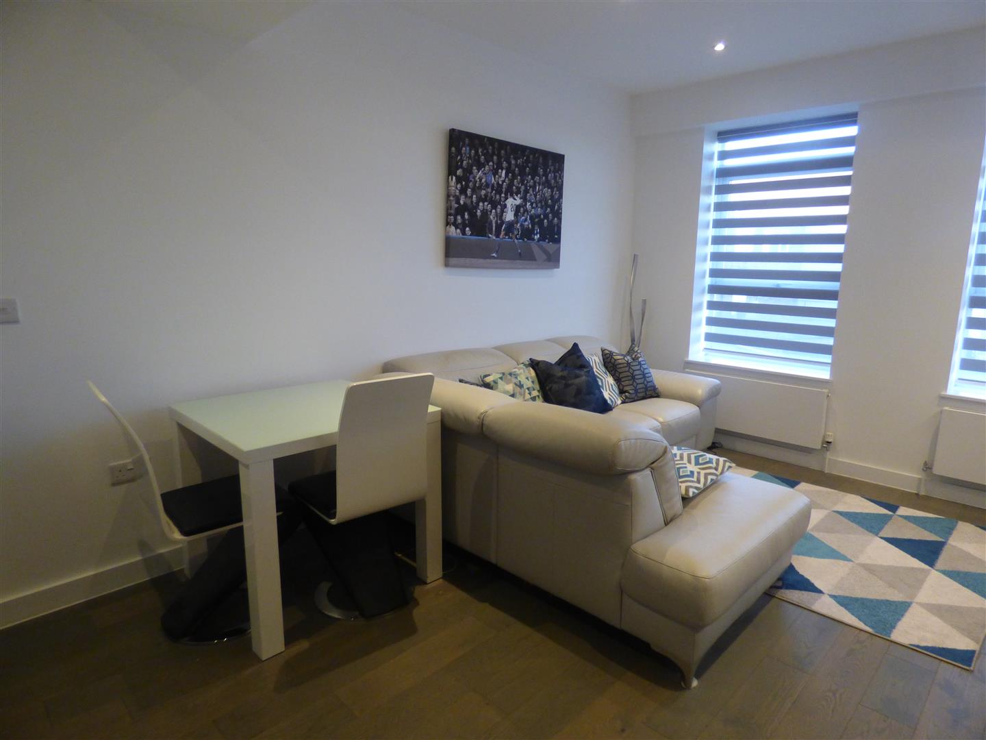 Lounge and Diner.JPG